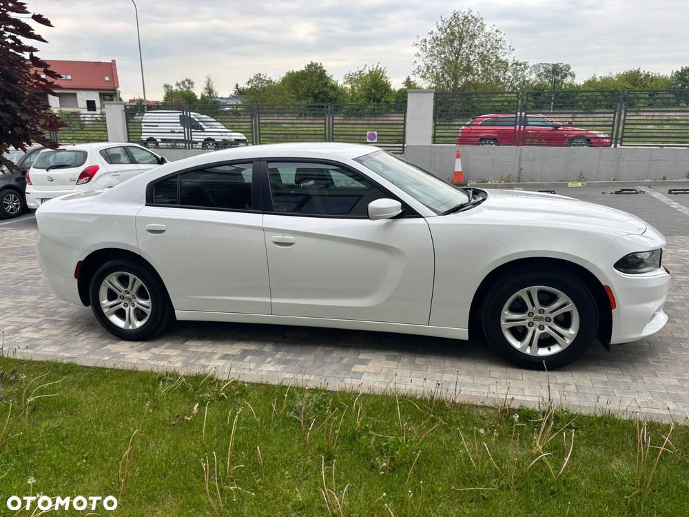 Dodge Charger 3.6 GT - 16