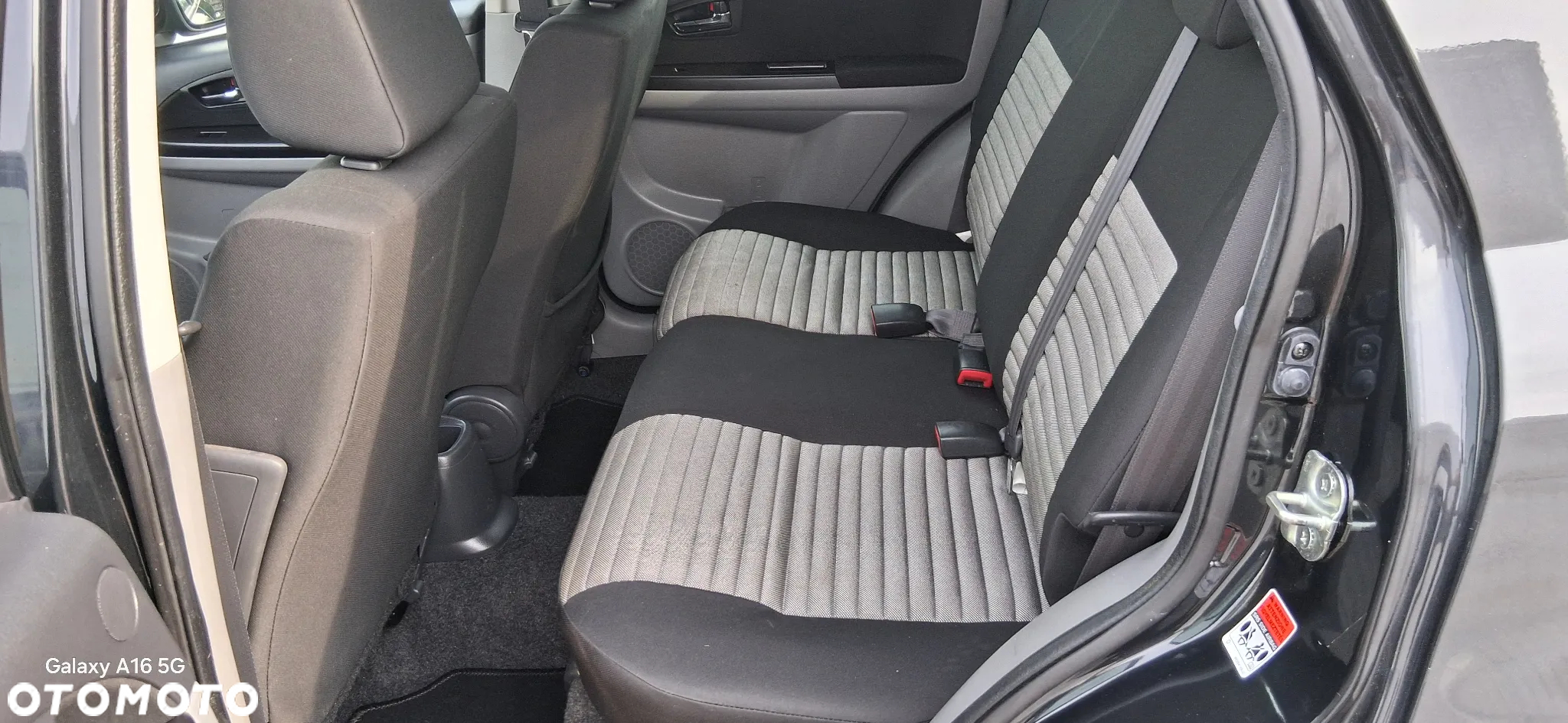 Suzuki SX4 1.6 VVT 4x4 Comfort - 17