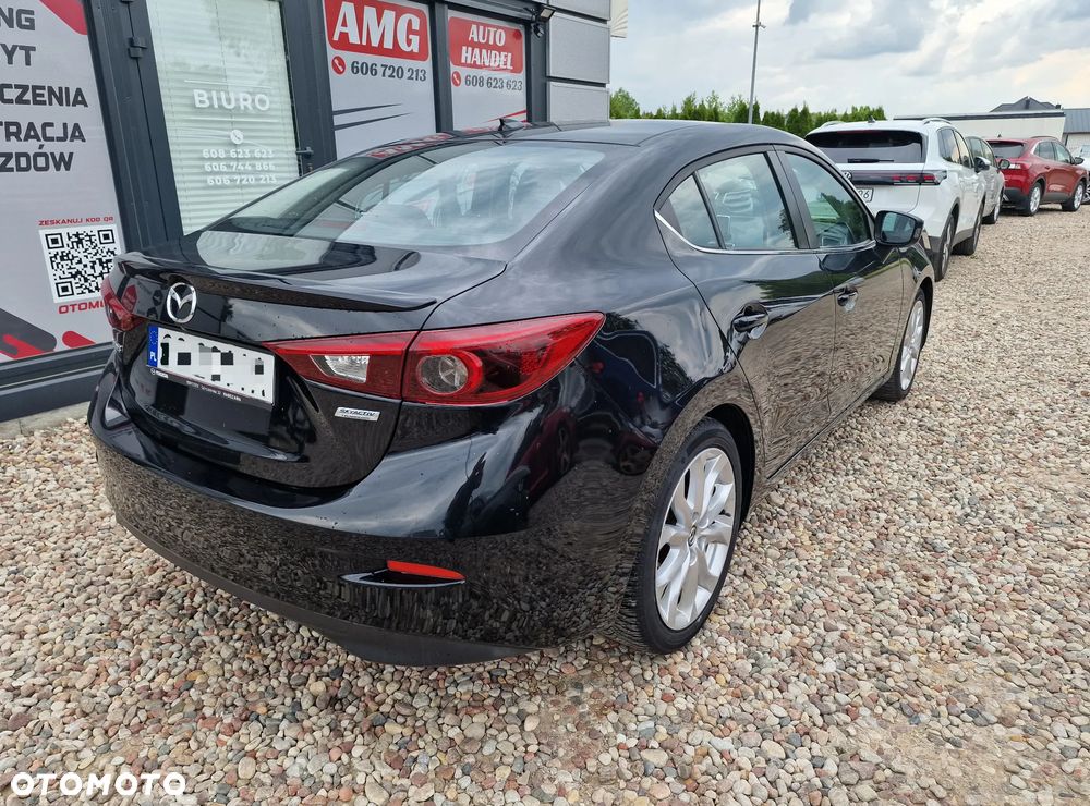Mazda 3 - 8
