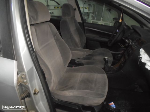 Carro MOT: 8HZ   DV4TD CXVEL:20DM14 PEUGEOT 307 2004 1.4HDI 68CV 5P CINZA DIESEL - 6