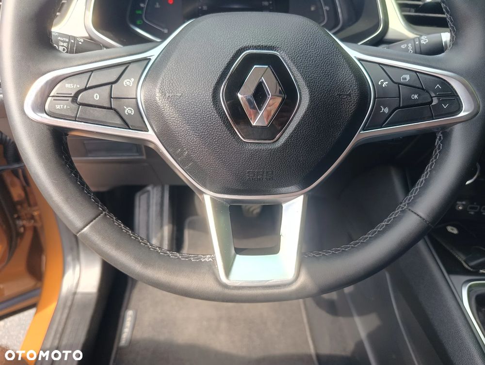 Renault Captur TCe Mild Hybrid 140 GPF TECHNO - 17