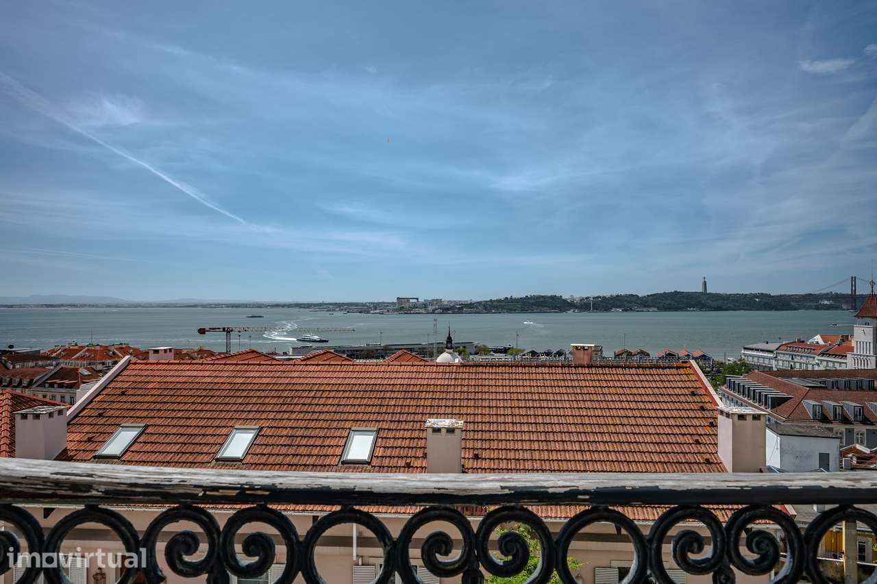 Apartamento 11 divisões  com vista frontal rio - Grande imagem: 3/28