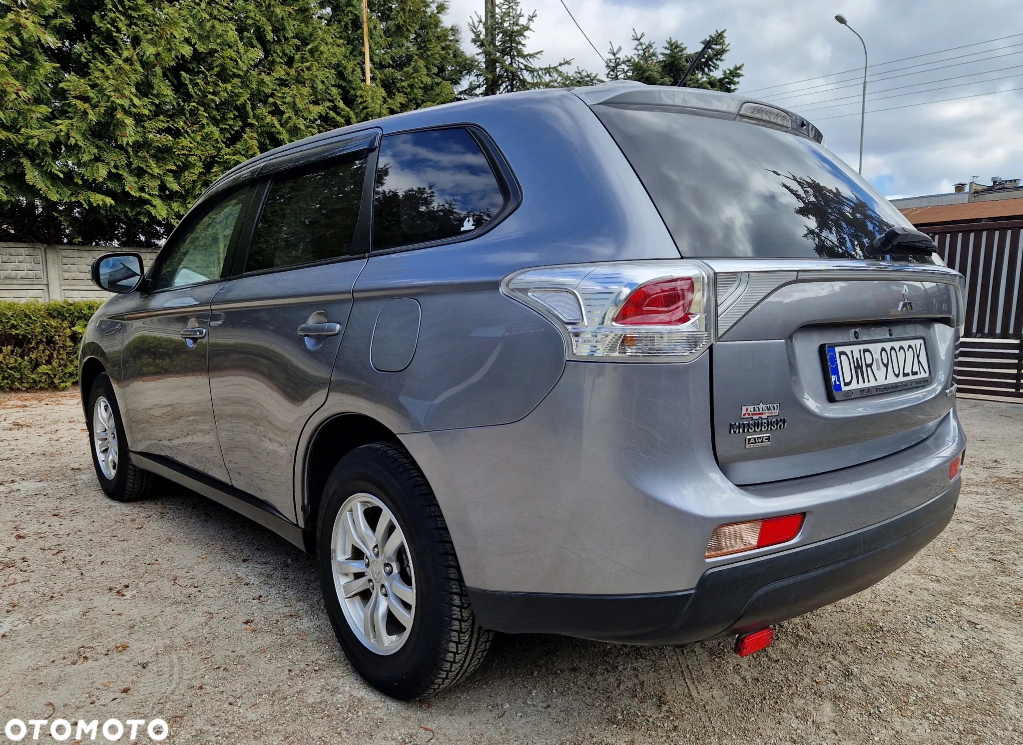 Mitsubishi Outlander - 4