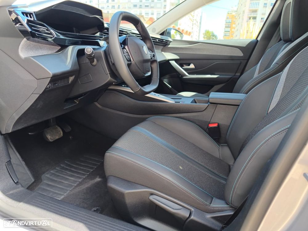 Peugeot 308 SW 1.2 Hybrid Allure e-DCS6 - 14
