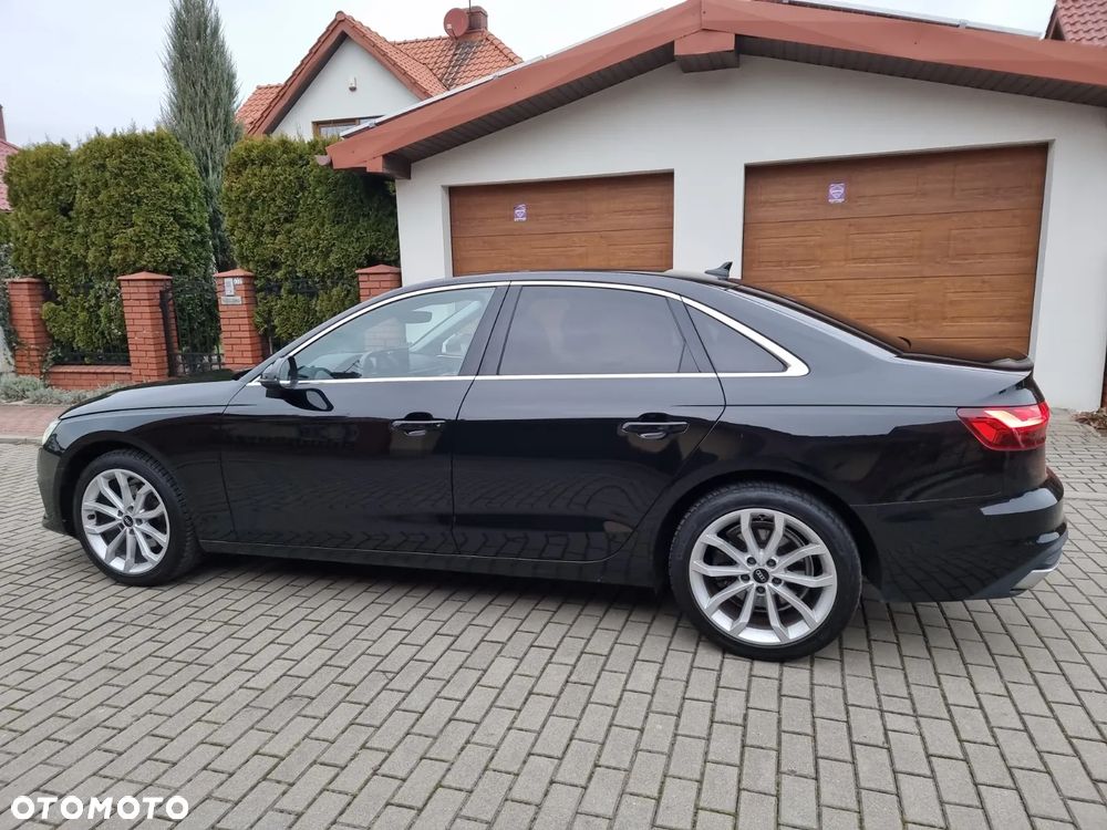 Audi A4 Limousine - 11