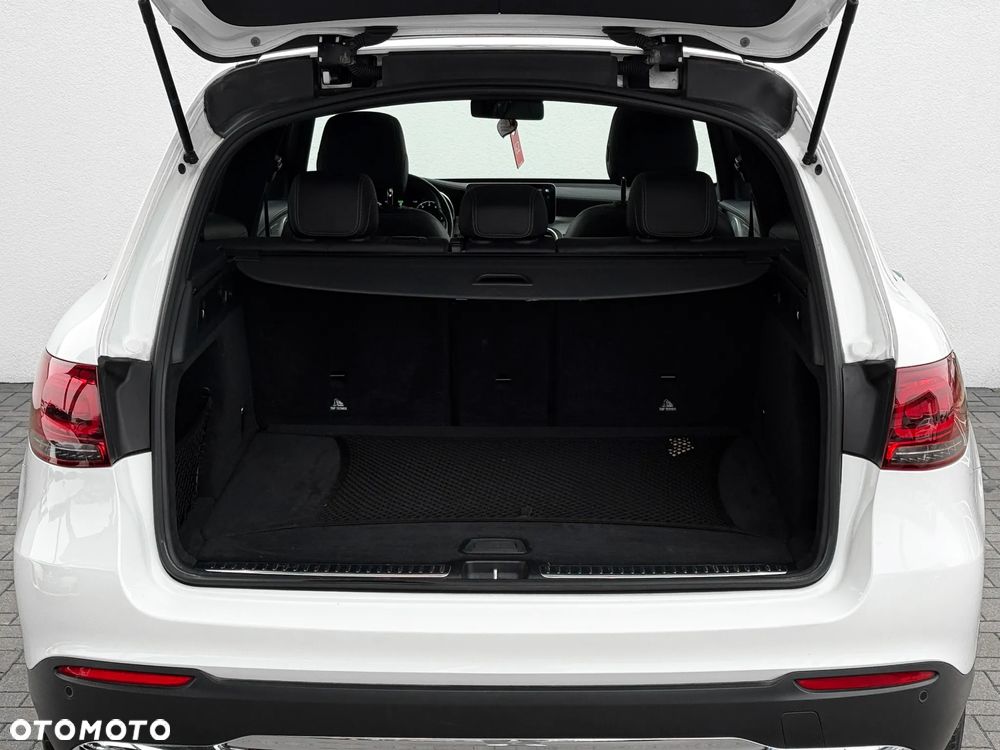 Mercedes-Benz GLC 300 4Matic 9G-TRONIC - 13