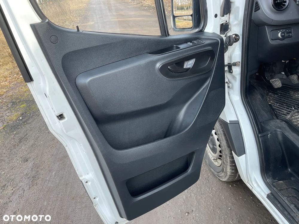 Mercedes-Benz Sprinter W907 319 CDI 2019 ROK 3.0 V6 190 KM MANUAL 6 BIEGÓW MAX MAXI DŁUGI L4H2 - 20