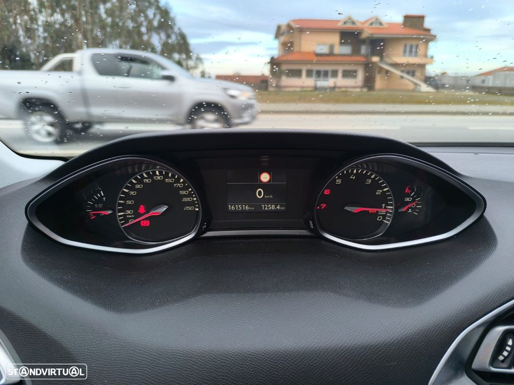 Peugeot 308 PureTech 130 GPF Stop & Start Allure - 44