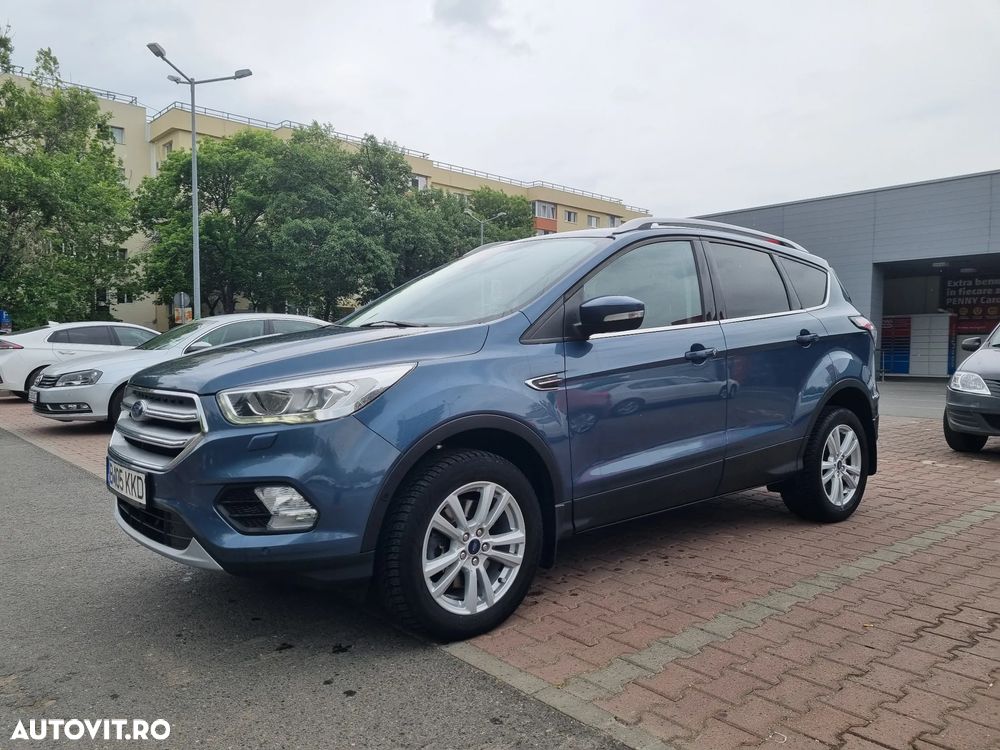 Ford Kuga 1.5 EcoBoost 4WD Aut. Titanium - 3