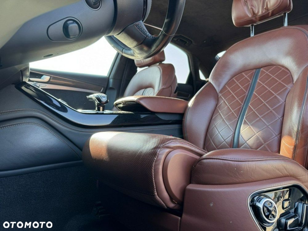 Audi S8 Plus 4.0 TFSI Quattro - 15