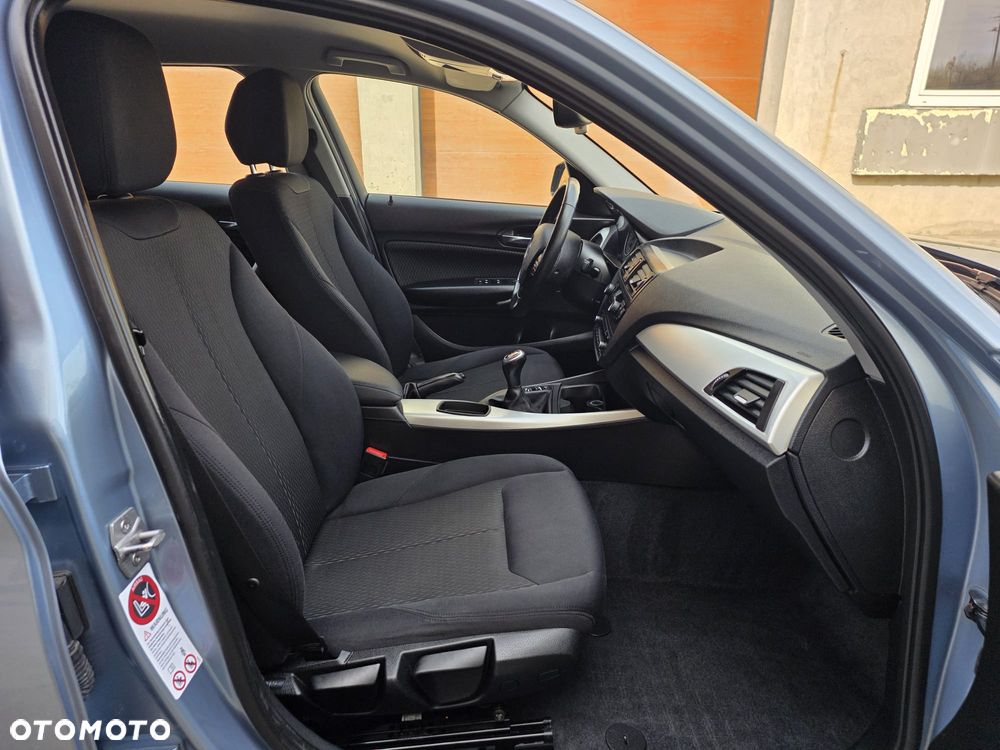 BMW Seria 1 116i - 14