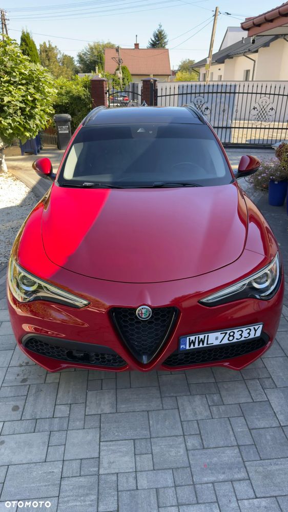 Alfa Romeo Stelvio 2.0 Turbo TI Q4 - 11