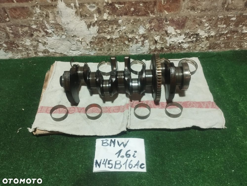 WAŁ KORBOWY PANEWKI HUB72 BMW E81 E87 1.6i 2011 ROK N45B16AC - 2