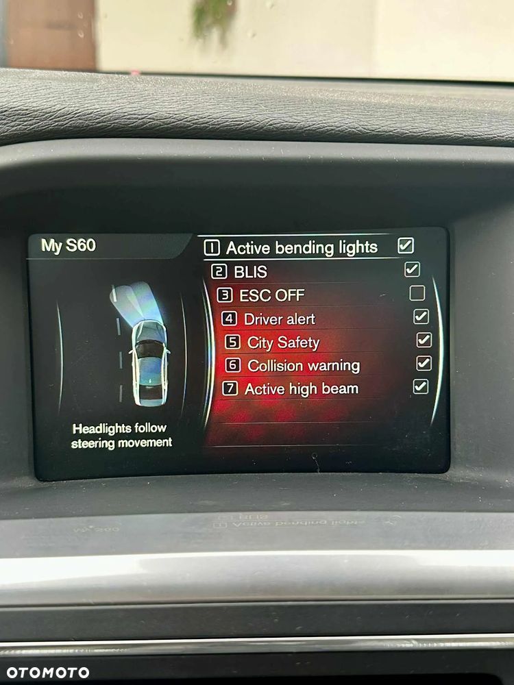 Volvo S60 T5 Drive-E Dynamic Edition (Momentum) - 19