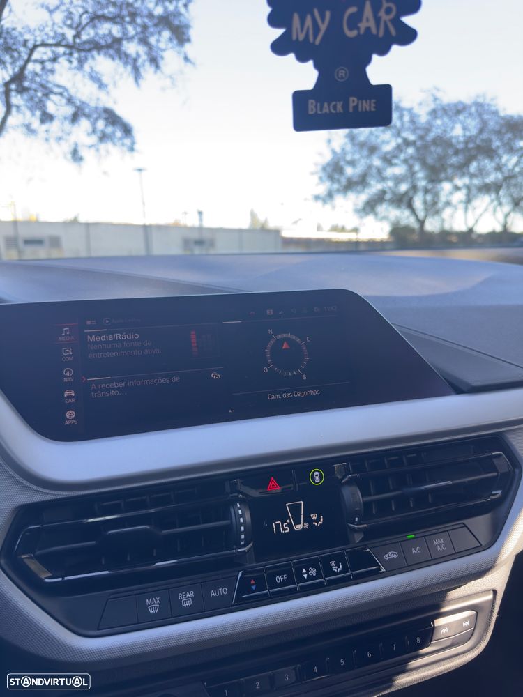 BMW 116 d Aut. Sport Line - 30