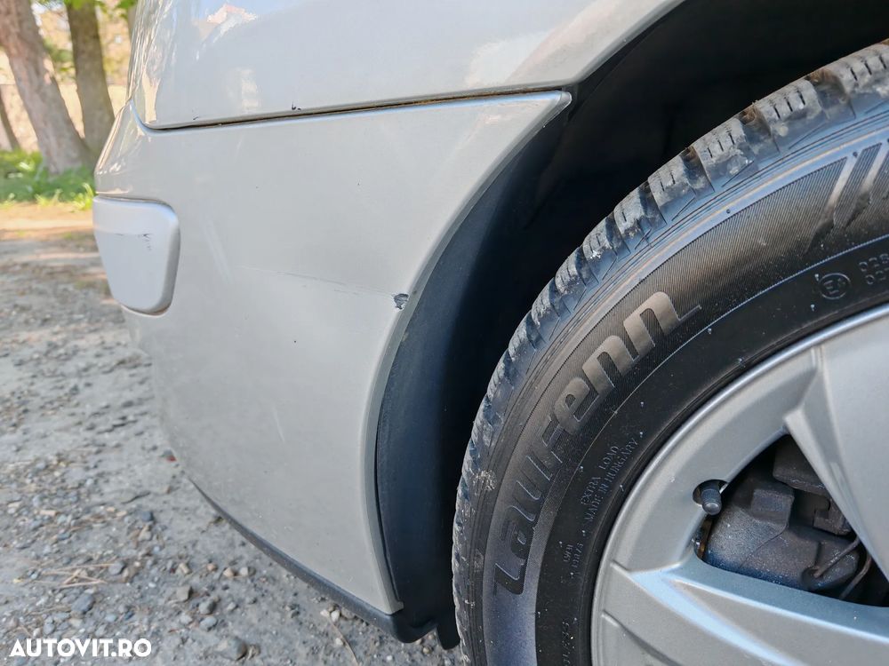 Renault Grand Espace 2.0 dCi FAP Dynamique - 13