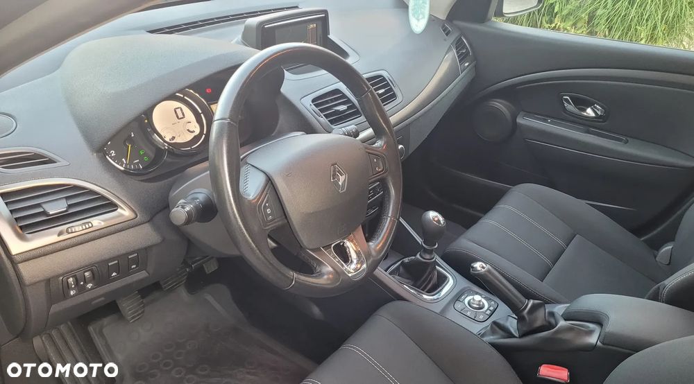 Renault Megane - 11