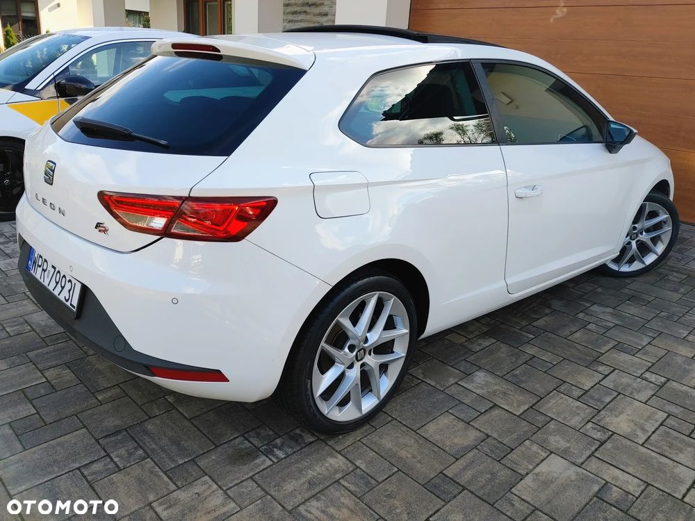 Seat Leon 2013 photo 2