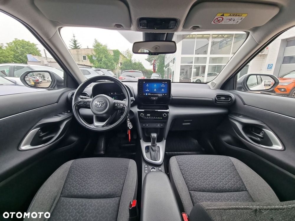 Toyota Yaris Cross Hybrid 1.5 Comfort 4x4 - 3