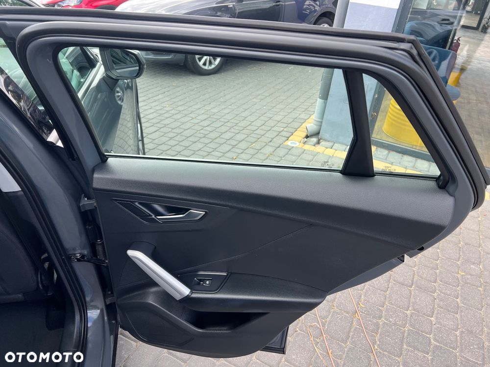 Audi Q2 30 TDI - 23