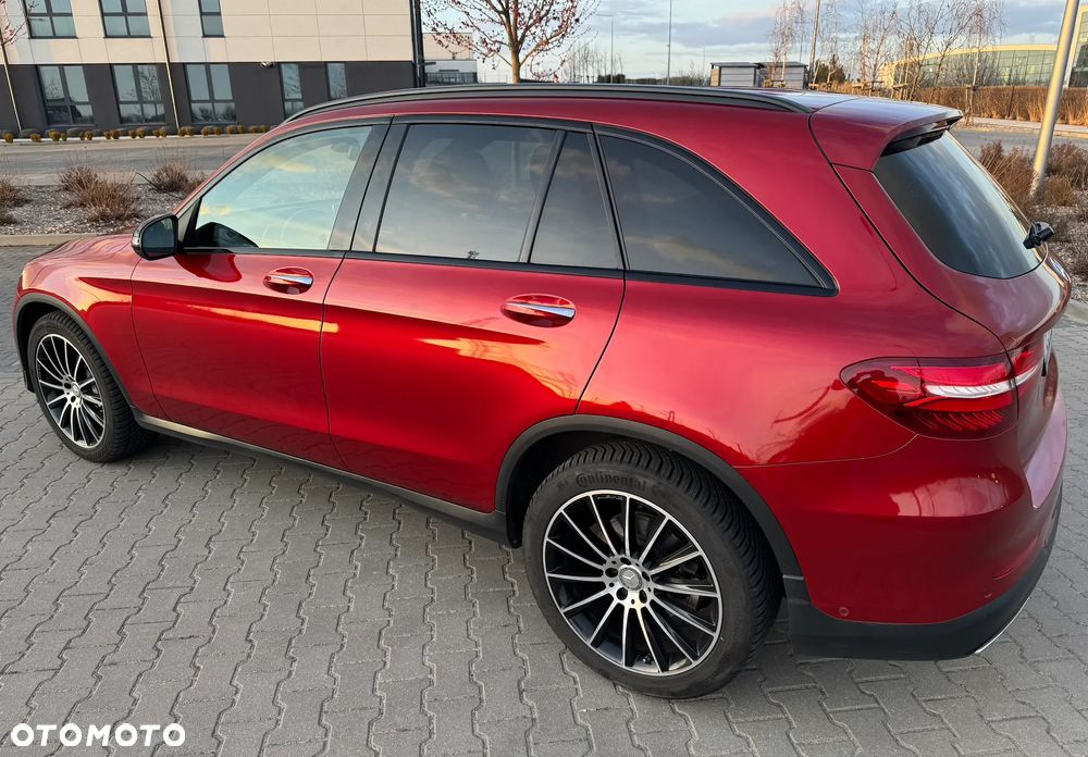 Mercedes-Benz GLC - 4