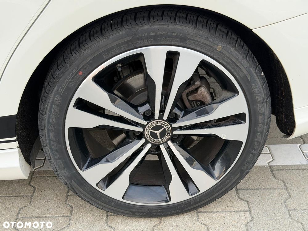 Mercedes-Benz CLA 250 7G-DCT StreetStyle - 28