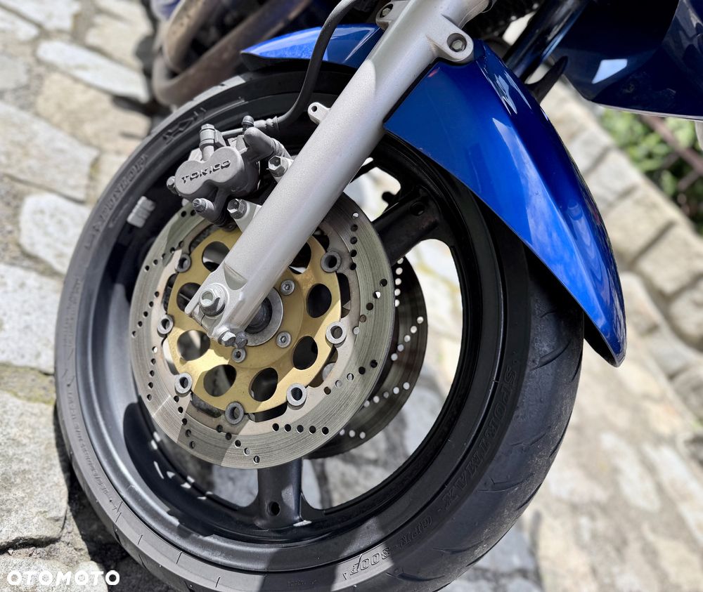 Suzuki Bandit - 8