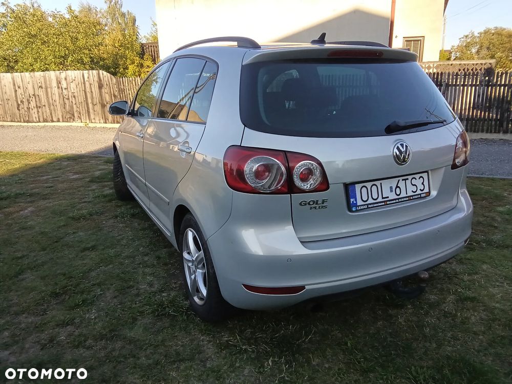 Volkswagen Golf Plus - 17