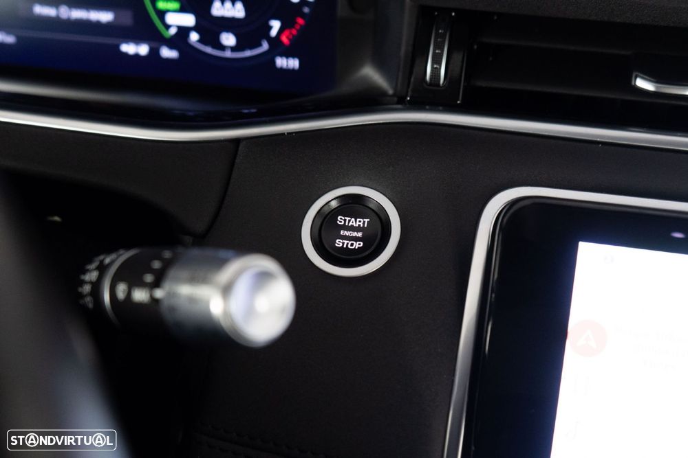 Land Rover Range Rover Evoque 1.5 P300e AWD Auto - 24