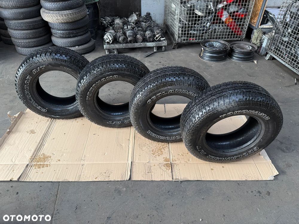 Opona Opony Yokohama GEOLANDAR A/T 235/60 R15 - 4