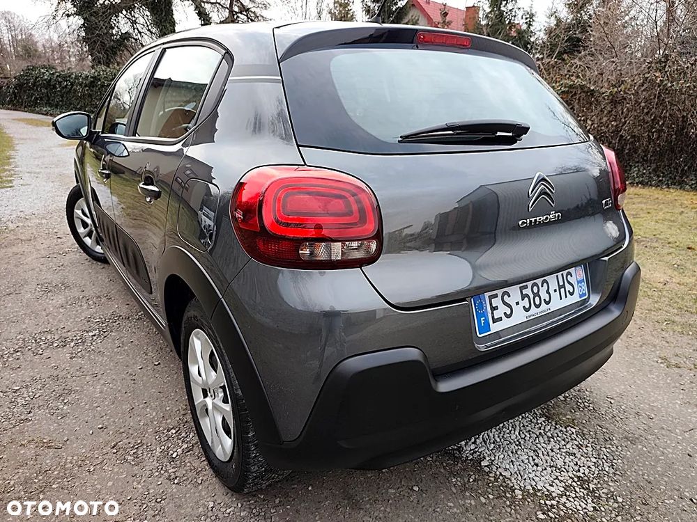 Citroën C3 Pure Tech 82 SHINE - 25
