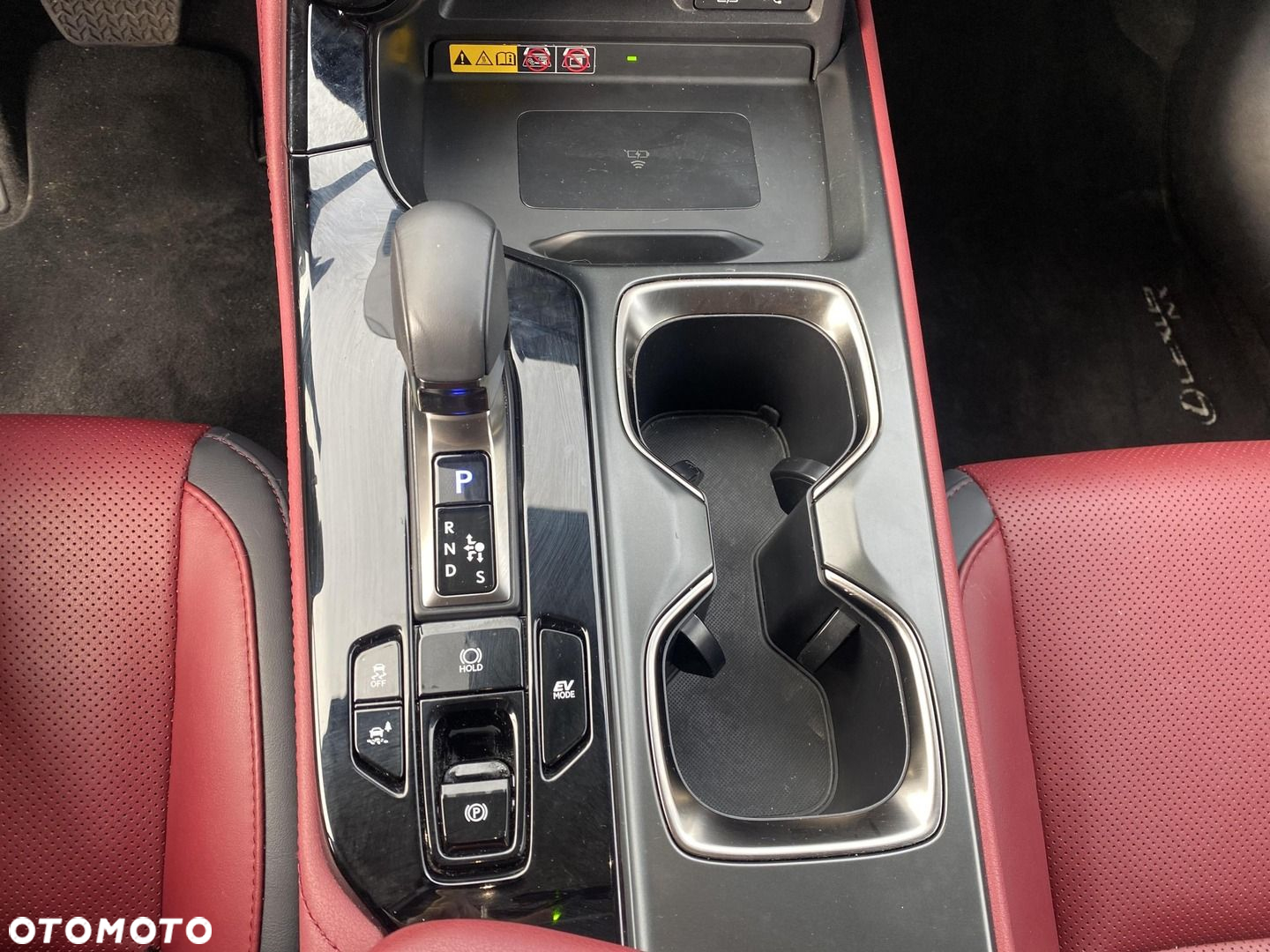 Lexus NX - 25