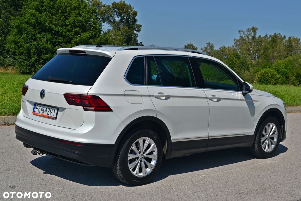 Volkswagen Tiguan - 4