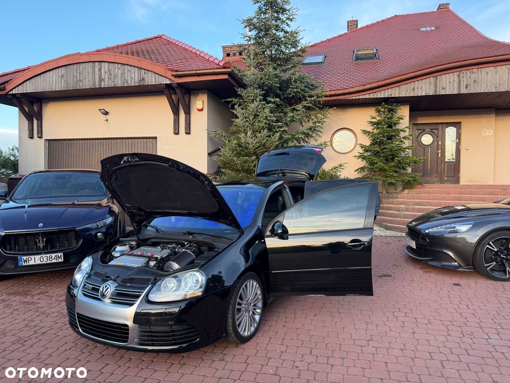 Volkswagen Golf - 5