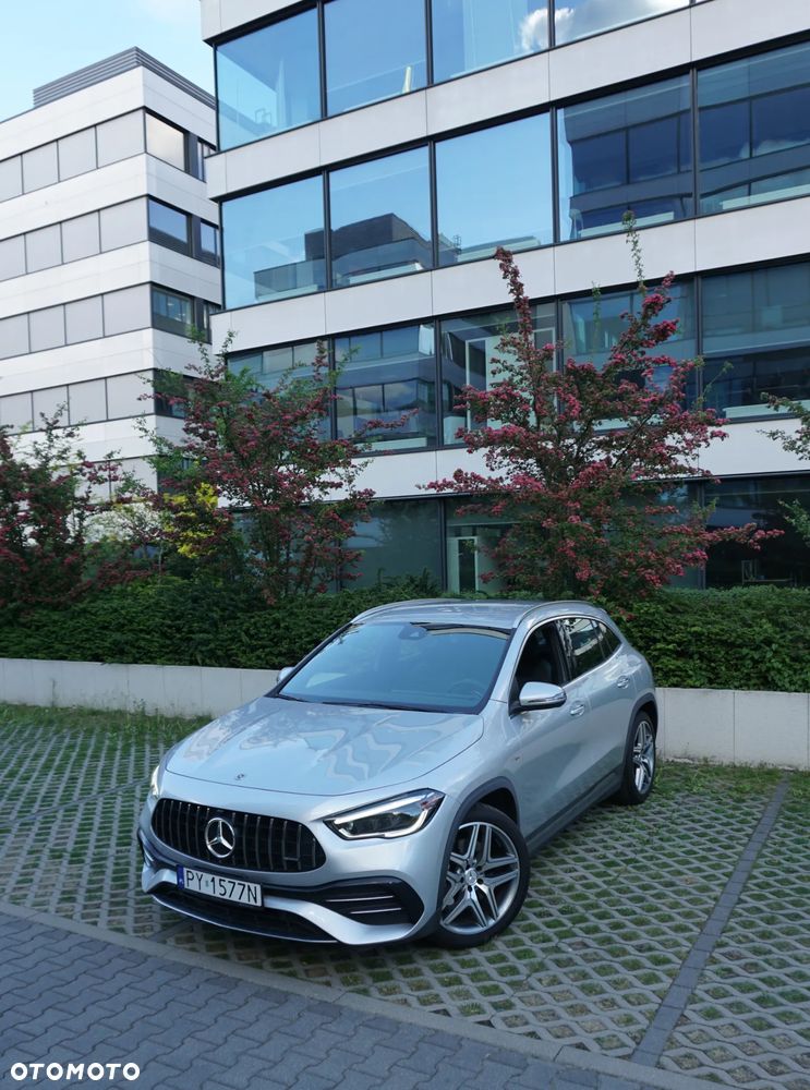Mercedes-Benz GLA AMG 35 4Matic AMG Speedshift DCT 8G - 10