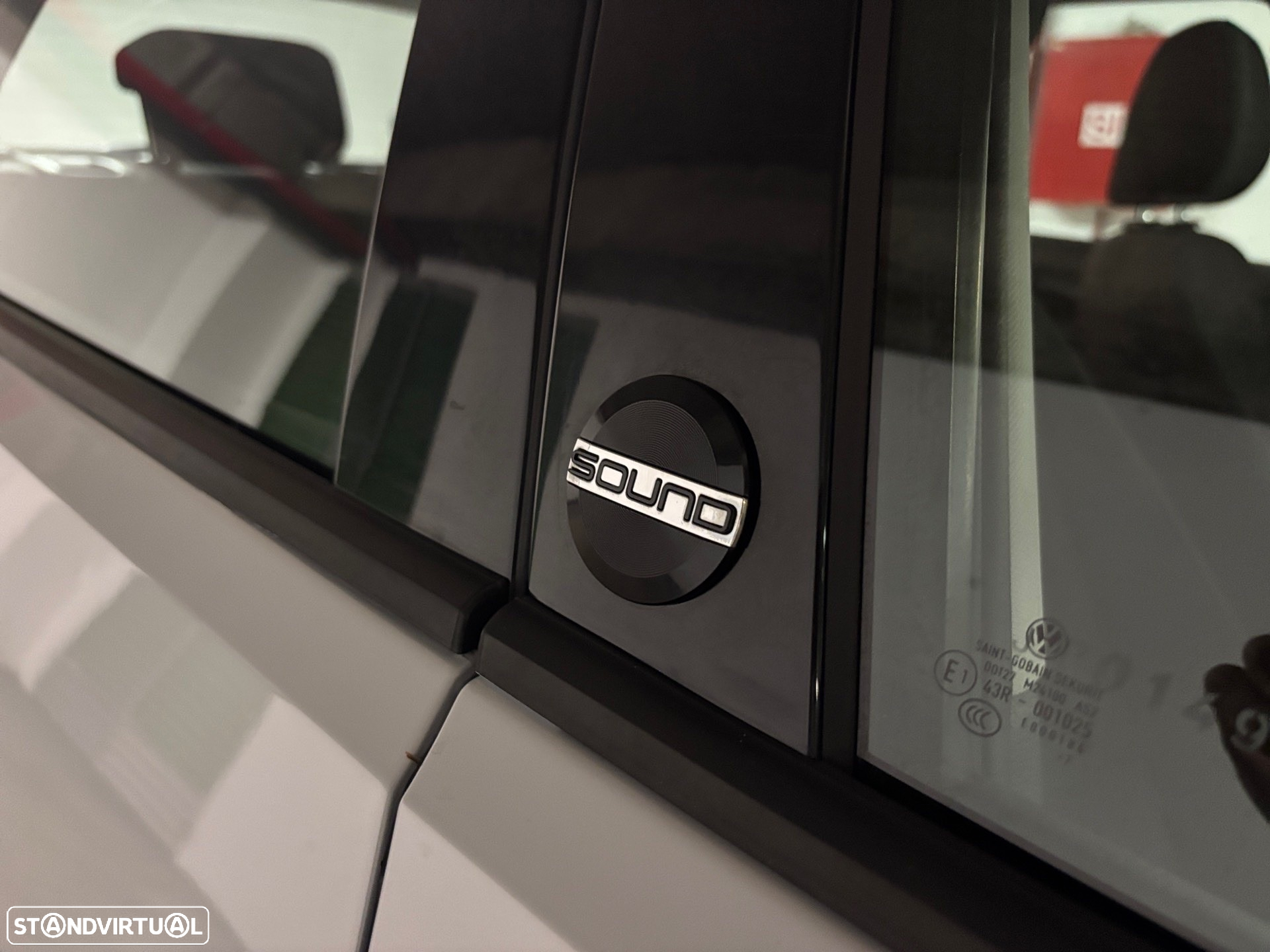 VW Golf 1.0 TSI Trendline DSG - 17