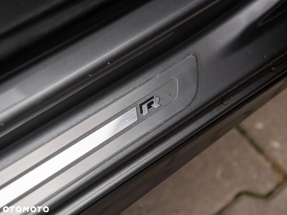 Volkswagen Golf - 30