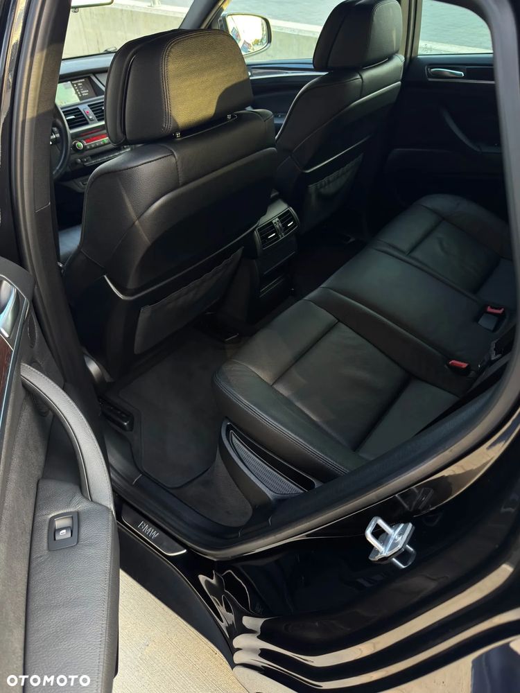 BMW X6 - 11