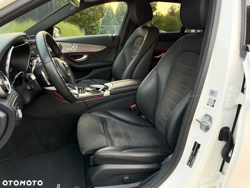 Mercedes-Benz Klasa C 300 d 9G-TRONIC AMG Line - 25