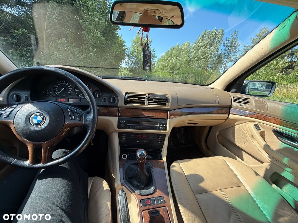 BMW Seria 5 - 9