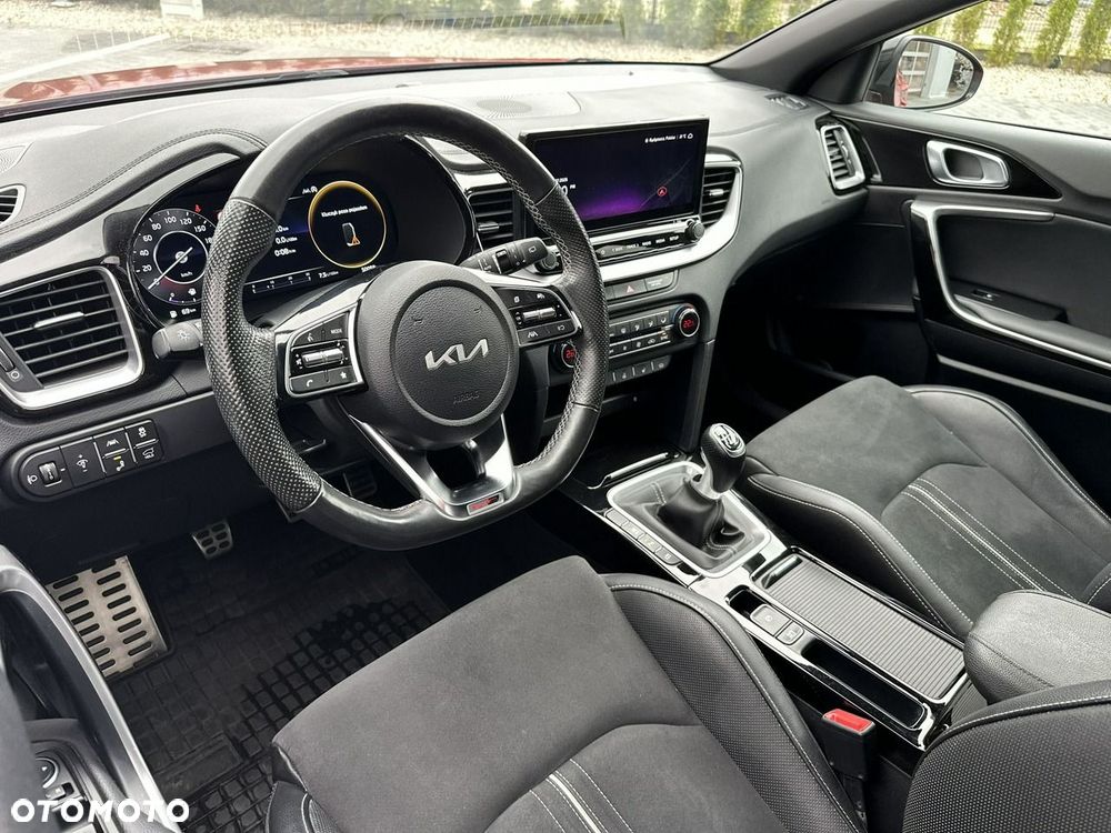 Kia XCeed 1.5 T-GDI GT-Line - 9