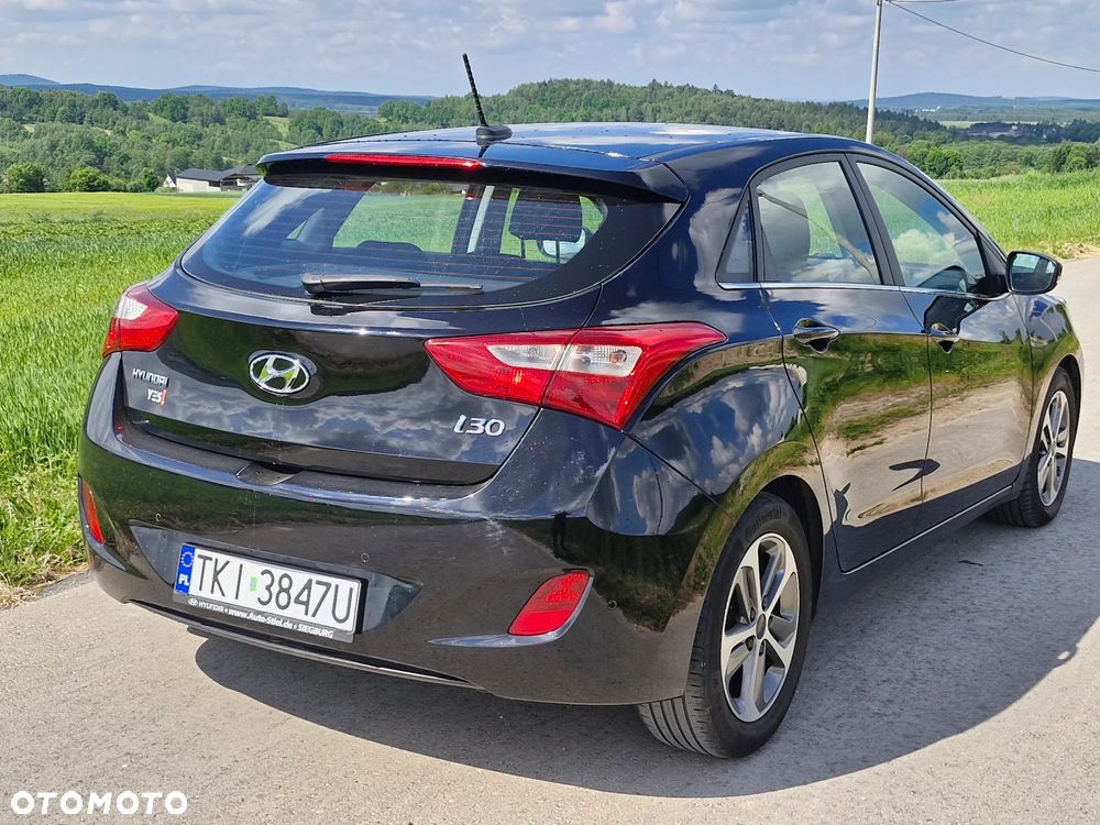 Hyundai i30 1.6 CRDi Premium - 9