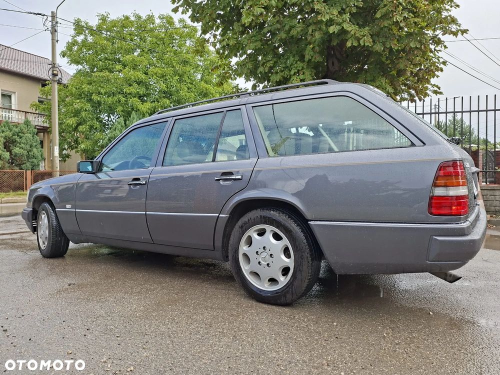 Mercedes-Benz Klasa E - 13