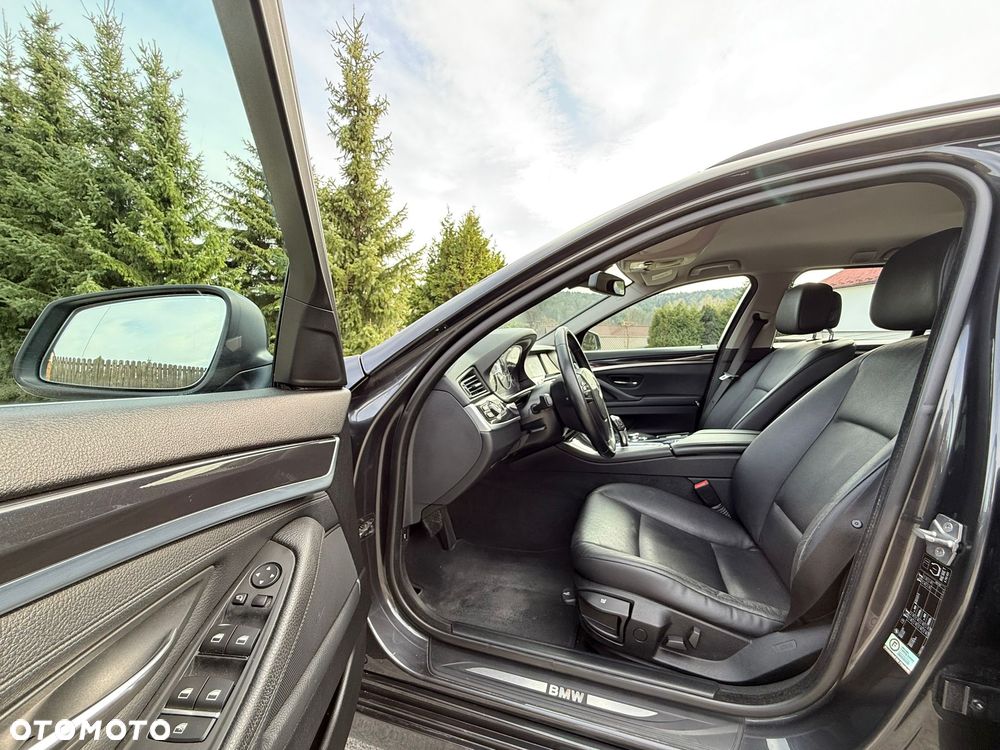 BMW Seria 5 520d Modern Line - 15