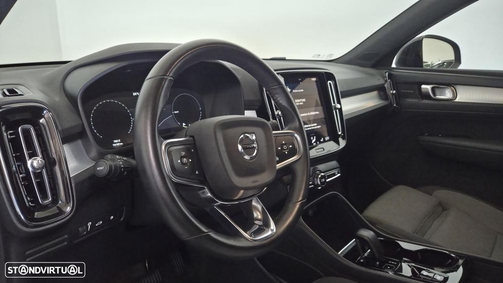 Volvo XC 40 1.5 T4 PHEV Plus Dark - 9