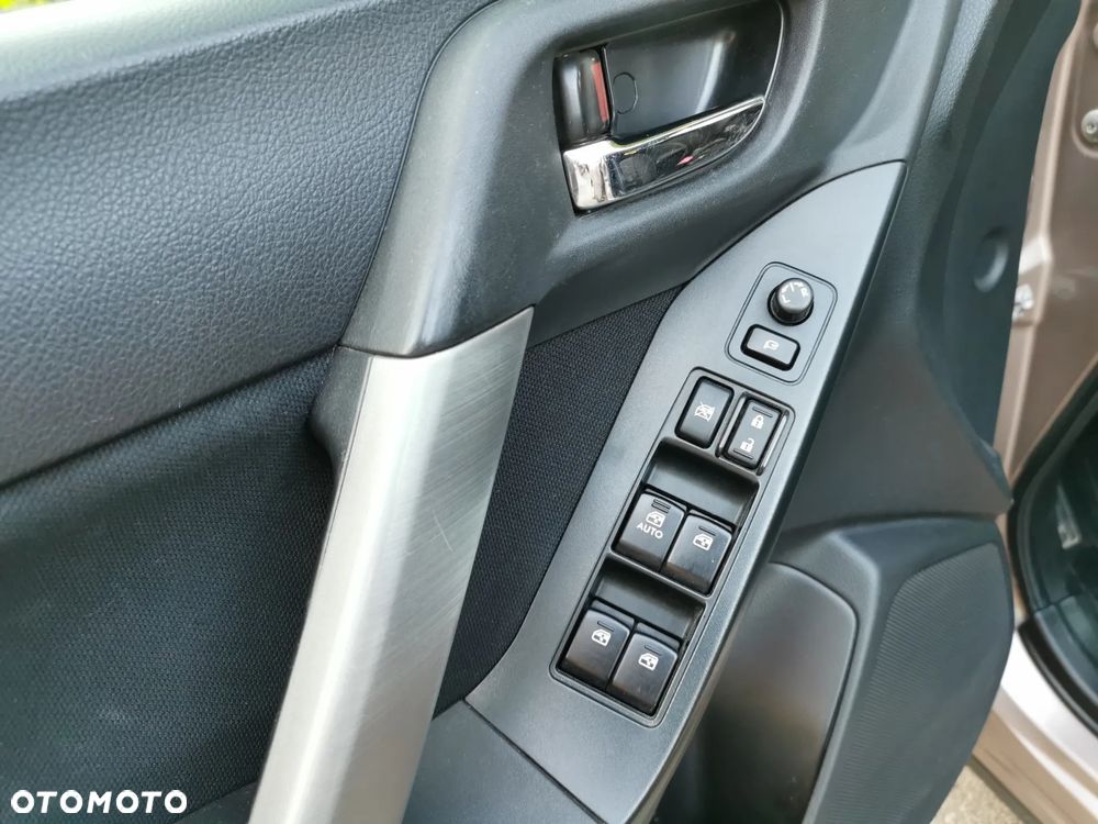 Subaru Forester 2.0D Exclusive - 16