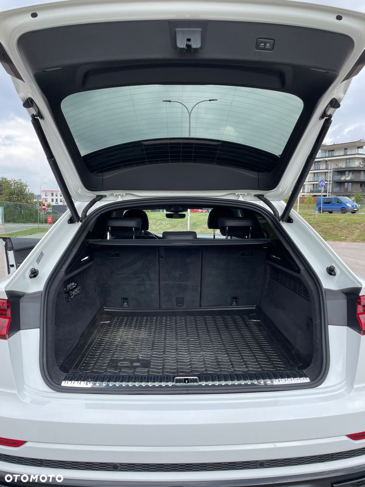Audi Q8 50 TDI mHEV Quattro Tiptronic - 24
