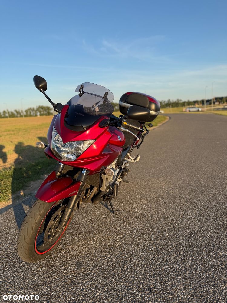 Suzuki Bandit - 3