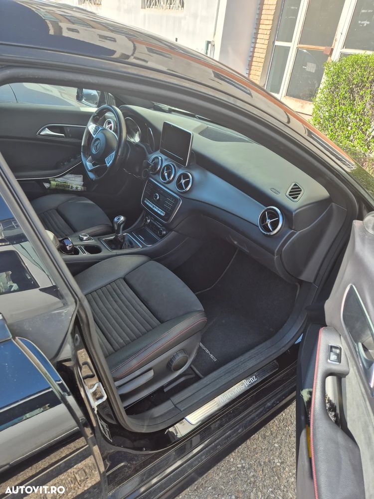 Mercedes-Benz CLA 180 - 6