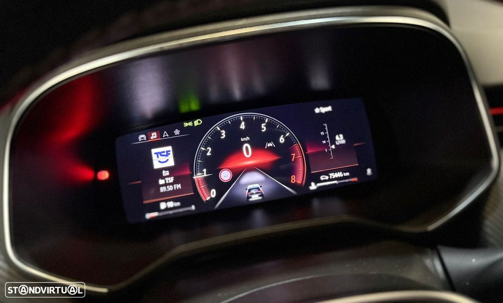 Renault Clio 1.0 TCe RS Line - 24